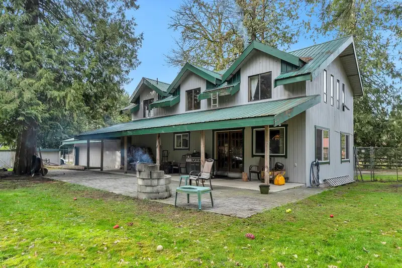 13292 232 STREET - photo 1 of 40