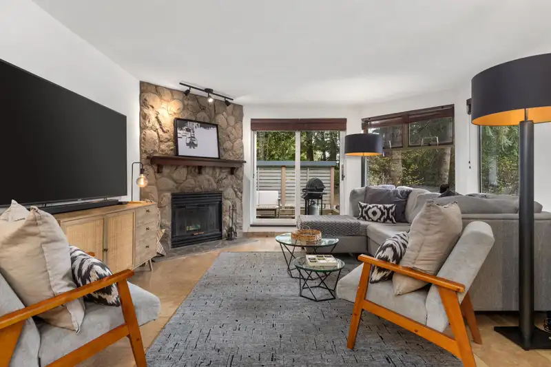 10 4636 BLACKCOMB WAY - photo 2 of 25