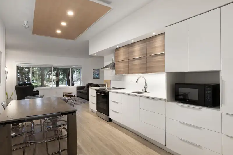 105 4365 NORTHLANDS BOULEVARD - photo 4 of 21
