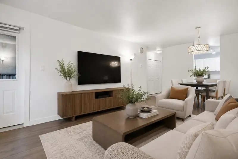 502 1310 CARIBOO STREET - photo 2 of 21