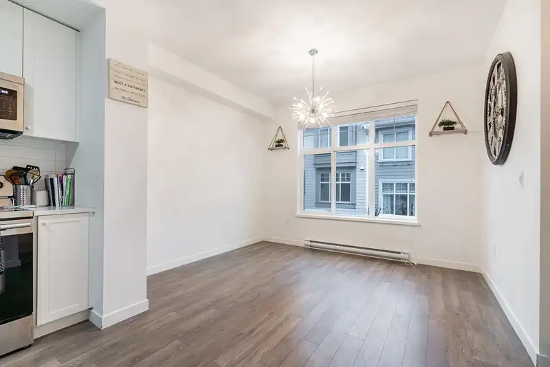 46 8168 136A STREET - photo 2 of 28