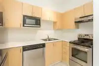 201 1150 BUTE STREET - thumbnail 9