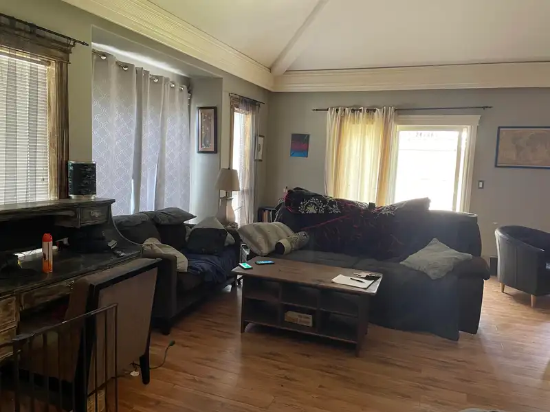 13316 MCCAULEY CRESCENT - photo 4 of 8