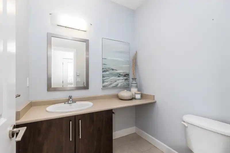 73 7088 191 STREET - photo 3 of 33