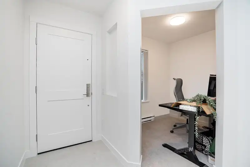 13 14151 58A AVENUE - photo 4 of 33