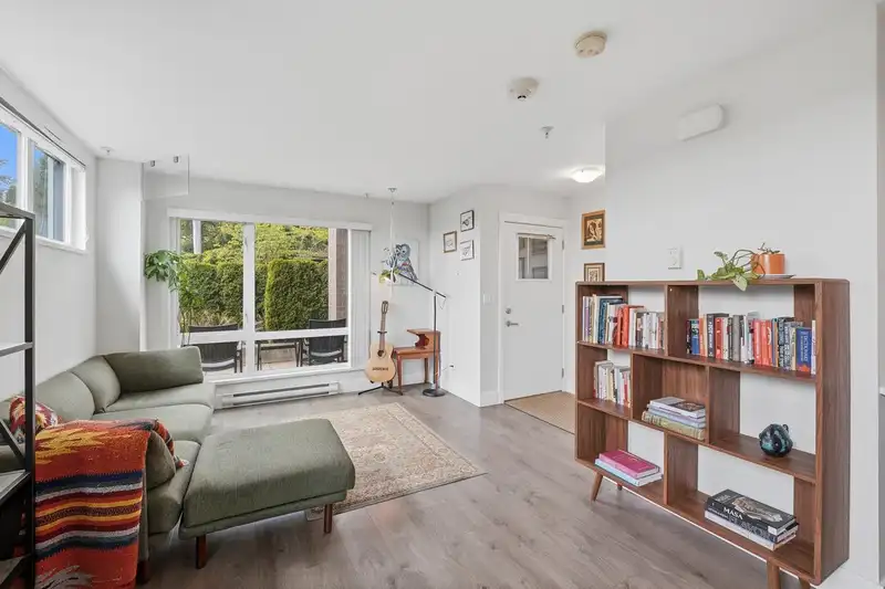 1312 FIFTH AVENUE - photo 3 of 34