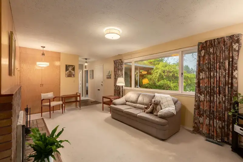 6390 WINCH STREET - photo 1 of 35