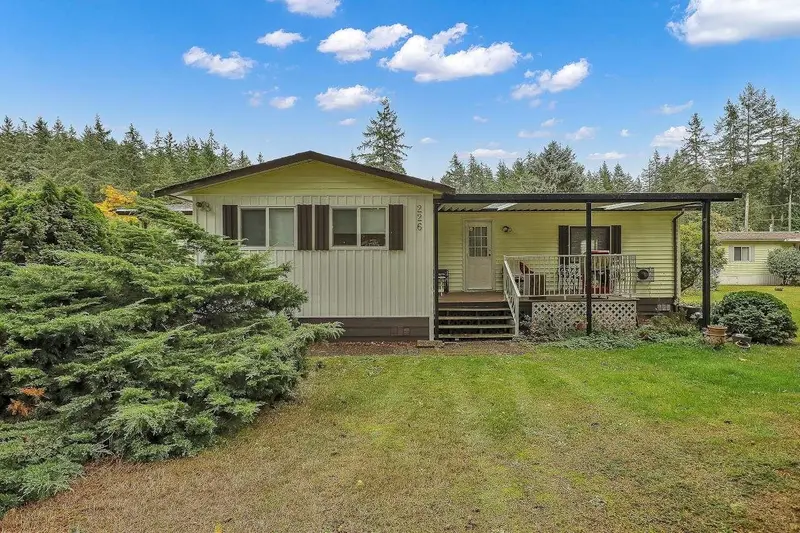 226 20071 24 AVENUE - photo 1 of 25