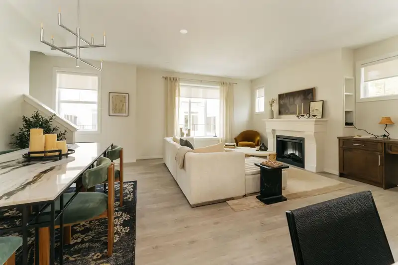 56 7919 204B STREET - photo 3 of 9