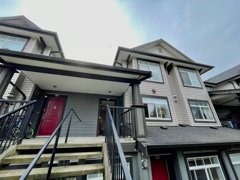 37 7428 14TH AVENUE - photo 1 of 1