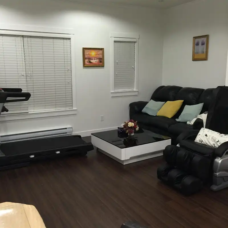 9 9811 FERNDALE ROAD - photo 3 of 4