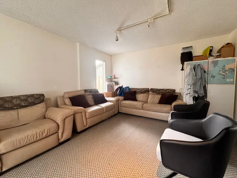 11101 CANYON CRESCENT - photo 3 of 13