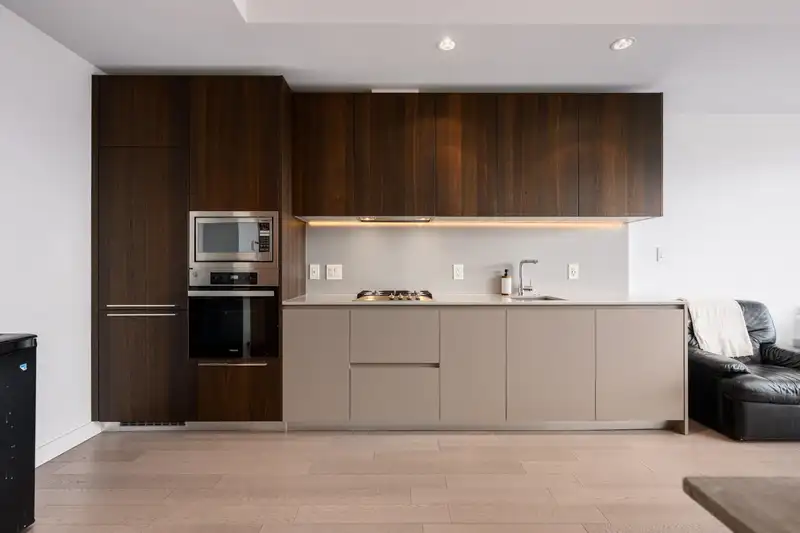 402 6622 PEARSON WAY - photo 3 of 26