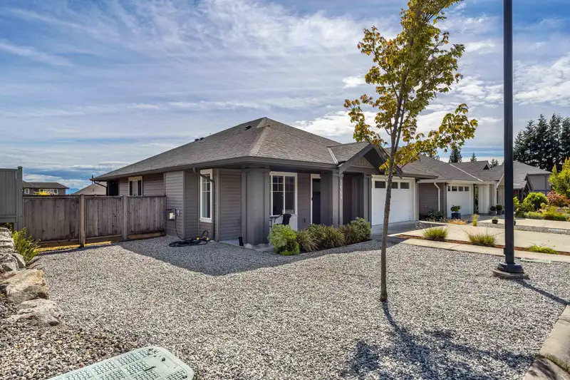 5664 PARTRIDGE WAY - photo 1 of 32
