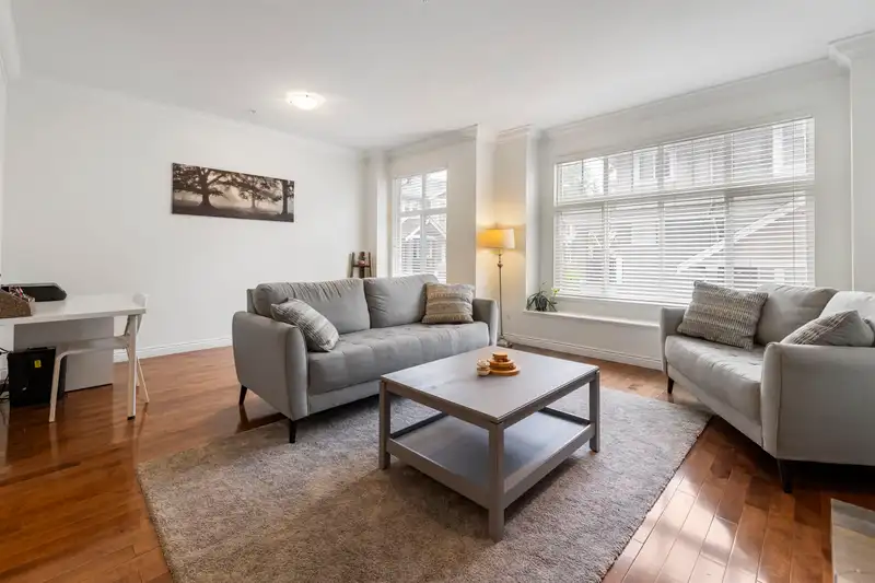 3 21704 96 AVENUE - photo 4 of 40