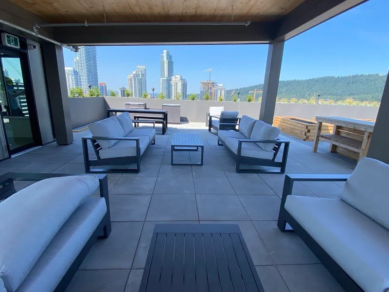 603 723 GROVER AVENUE - photo 1 of 17