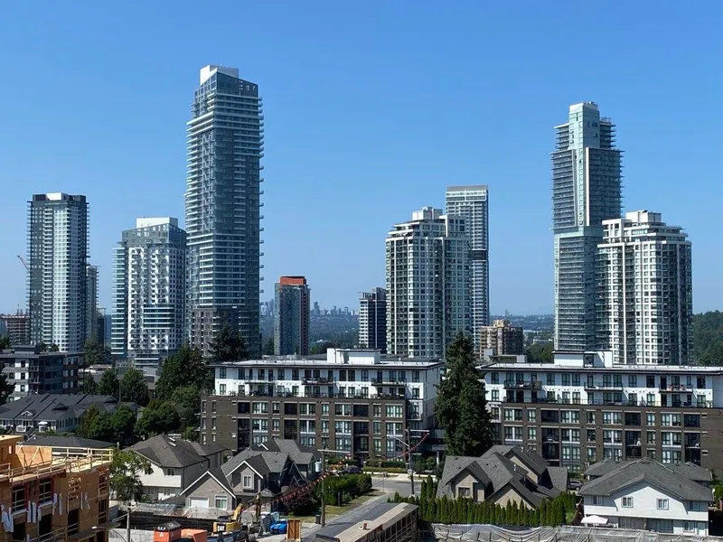 603 723 GROVER AVENUE - photo 2 of 17