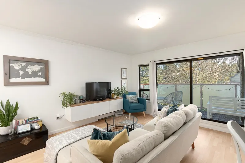 309 2150 BRUNSWICK STREET - photo 3 of 18