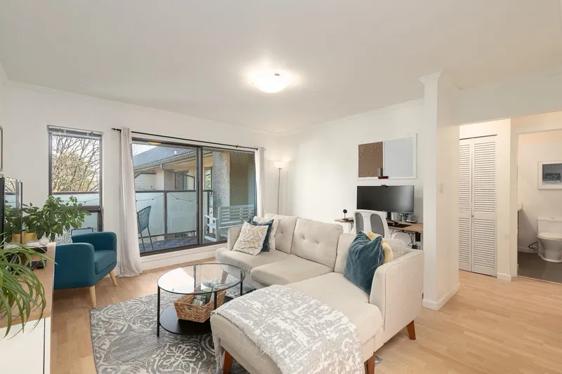 309 2150 BRUNSWICK STREET - photo 4 of 18