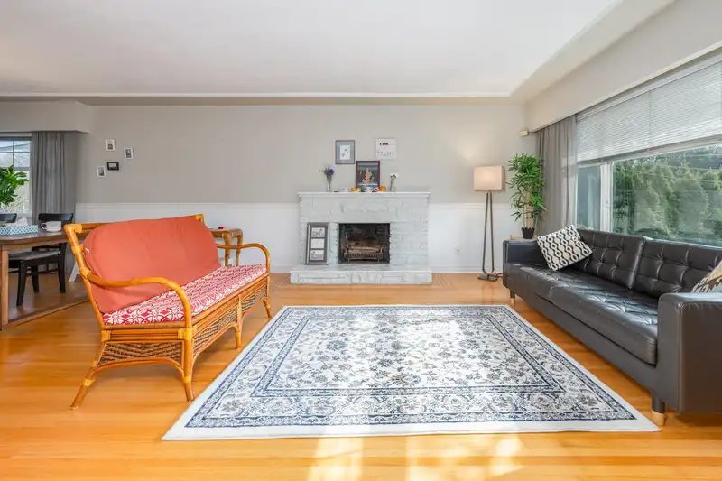 9263 10TH AVENUE - photo 1 of 33