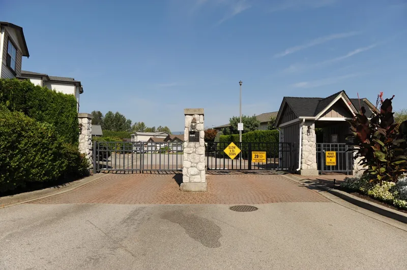 143 19639 MEADOW GARDENS WAY - photo 2 of 25