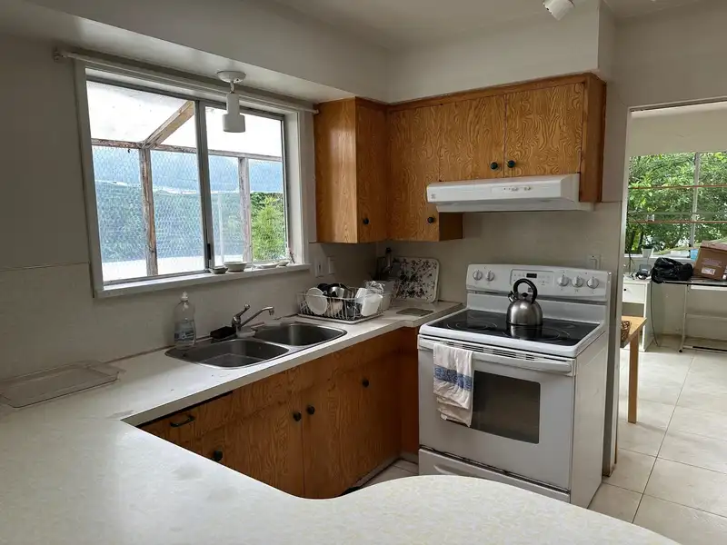5278 BELAIR DRIVE - photo 4 of 18