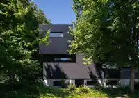 91 E 40TH AVENUE - thumbnail 2