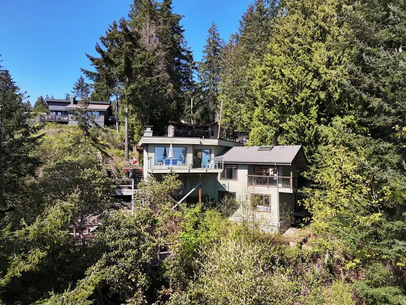 7297 BELLE ROAD - photo 2 of 25