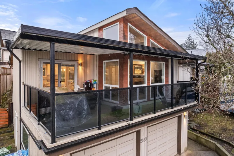 2489 SUNNYSIDE PLACE - photo 3 of 25