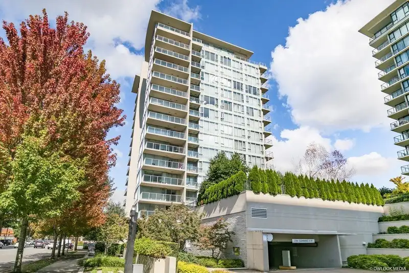 1007 5028 KWANTLEN STREET - photo 1 of 22