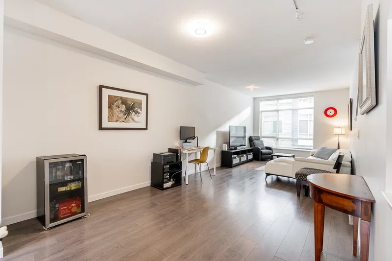 151 8473 163 STREET - photo 4 of 25