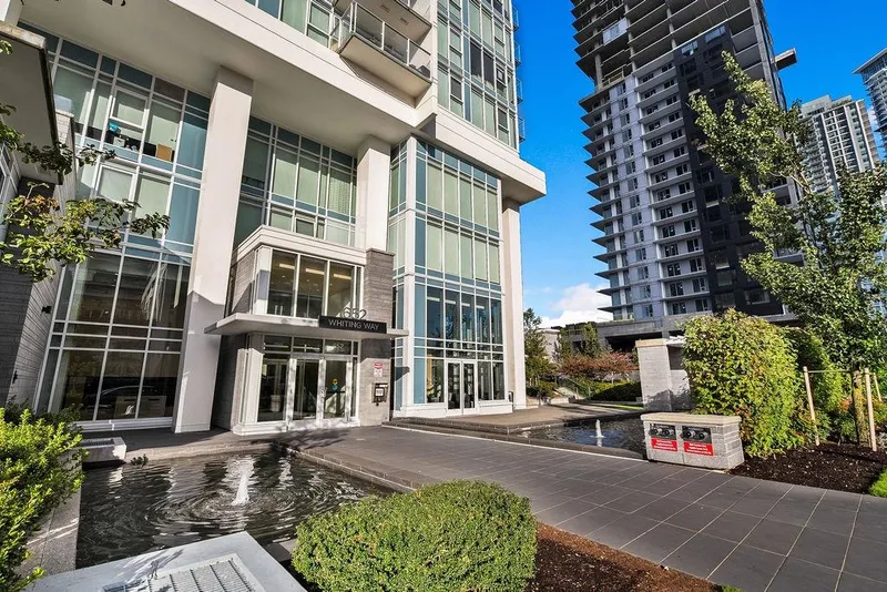 2601 652 WHITING WAY - photo 1 of 25