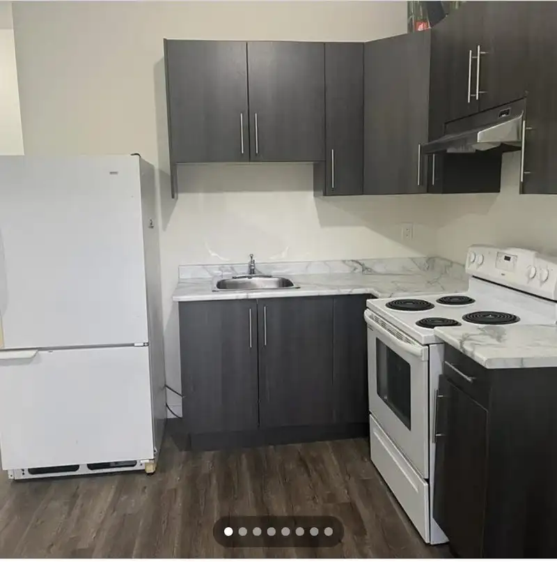 8561 BROADWAY STREET - photo 4 of 12