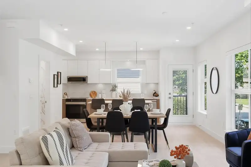 308 2427 MARY HILL ROAD - photo 4 of 8