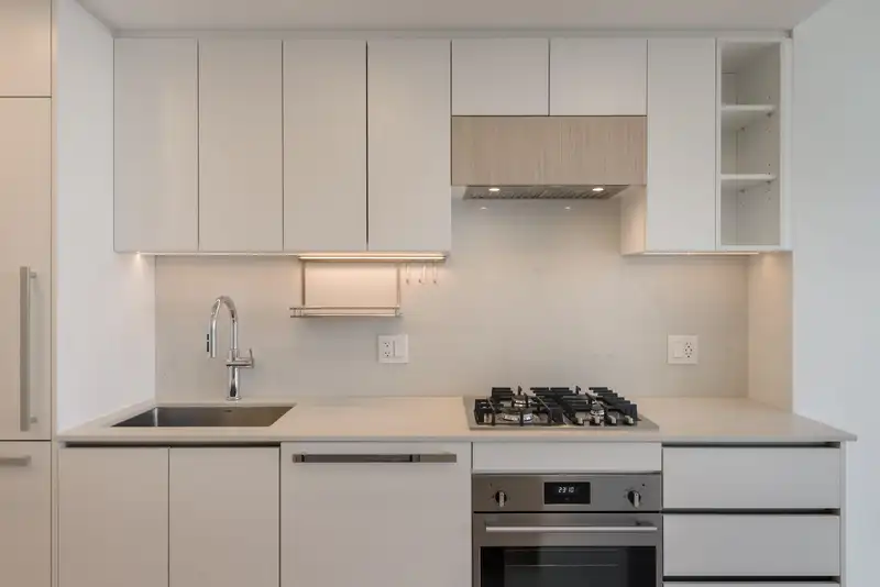 502 13573 98A AVENUE - photo 1 of 1