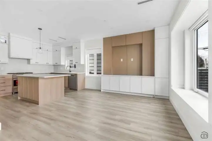 718 E 62ND AVENUE - photo 4 of 17