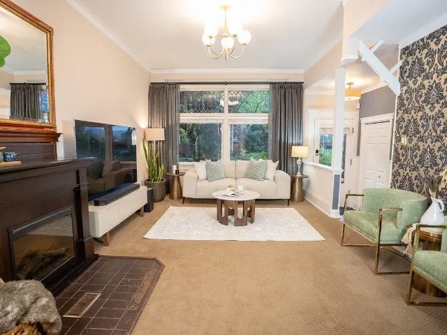 124 SIXTH AVENUE - photo 3 of 25