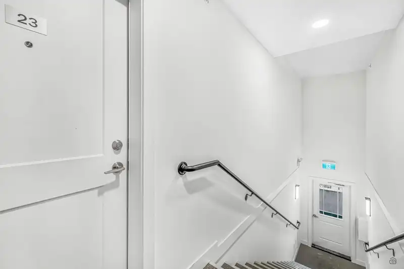 23 1419 MCCALLUM ROAD - photo 3 of 23