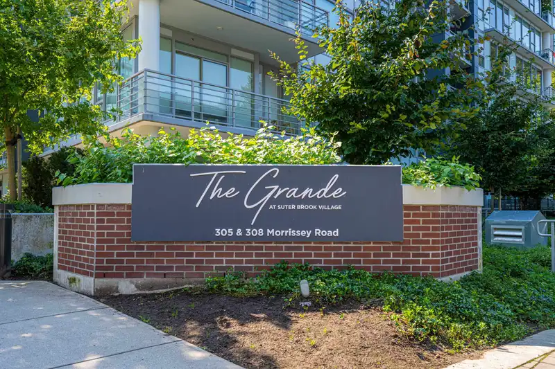1804 308 MORRISSEY ROAD - photo 2 of 37