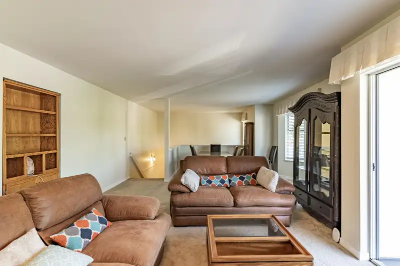 115 6841 138 STREET - photo 4 of 12