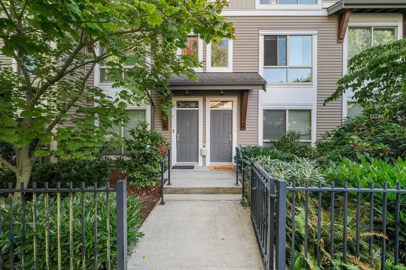148 6671 121 STREET - photo 2 of 40