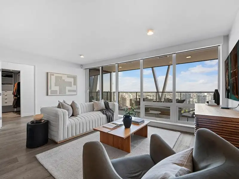 3203 1111 RICHARDS STREET - photo 2 of 40