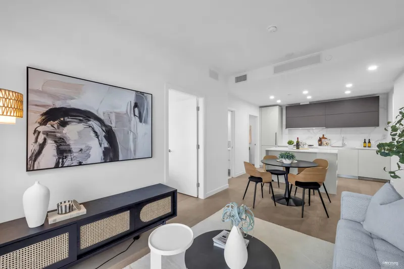 708 8415 GRANVILLE STREET - photo 1 of 23