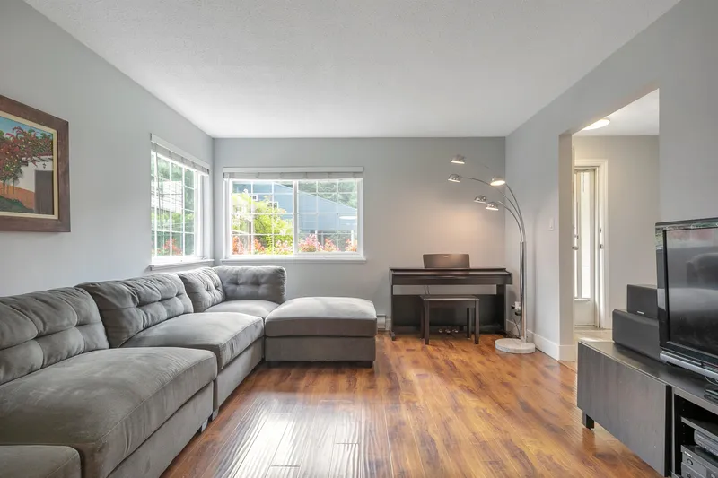 41 2986 COAST MERIDIAN ROAD - photo 4 of 25