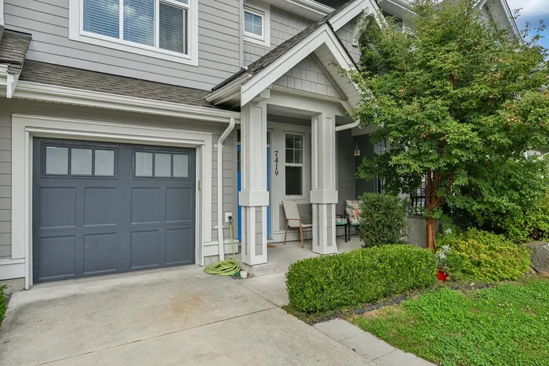 7419 S PRESTON BOULEVARD - photo 2 of 25