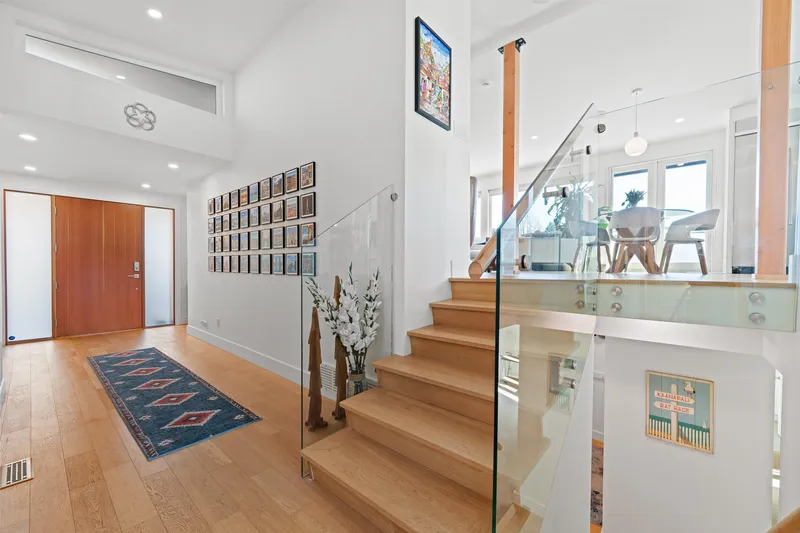 2907 EDDYSTONE CRESCENT - photo 2 of 25