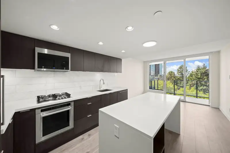803 8238 LORD STREET - photo 3 of 29