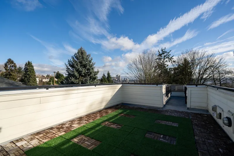 1 1408 SIXTH AVENUE - photo 4 of 25