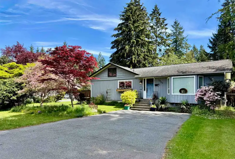 3800 204 STREET - photo 1 of 40