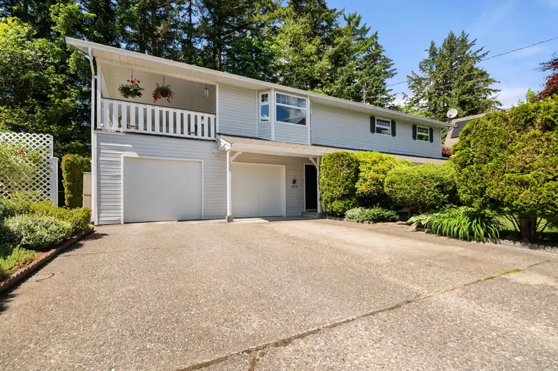 21035 SWALLOW PLACE - photo 1 of 40